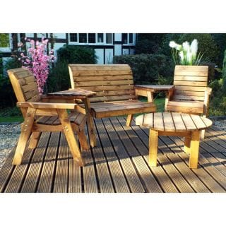 four seat round set with cushions